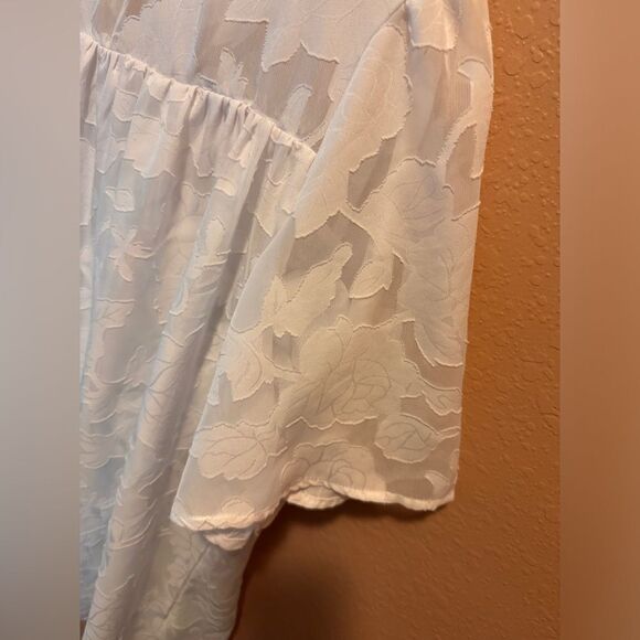 Womens 3 4 Bell Sleeve Blouse Summer Crewneck Lace Floral Textured Babydoll - Picture 6 of 11